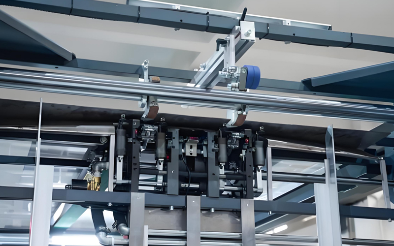 Leading-Edge Feeder System